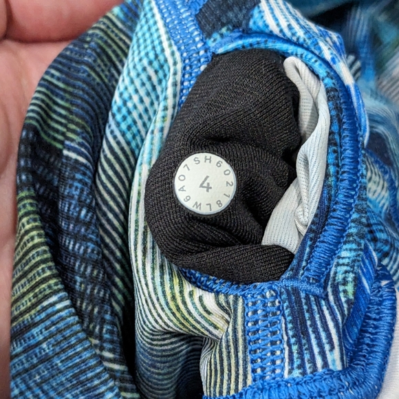 Lululemon Womens Wunder Under Crop Hi Rise 21" Leggings Sun Dazed Blue Size 4 - Picture 8 of 8